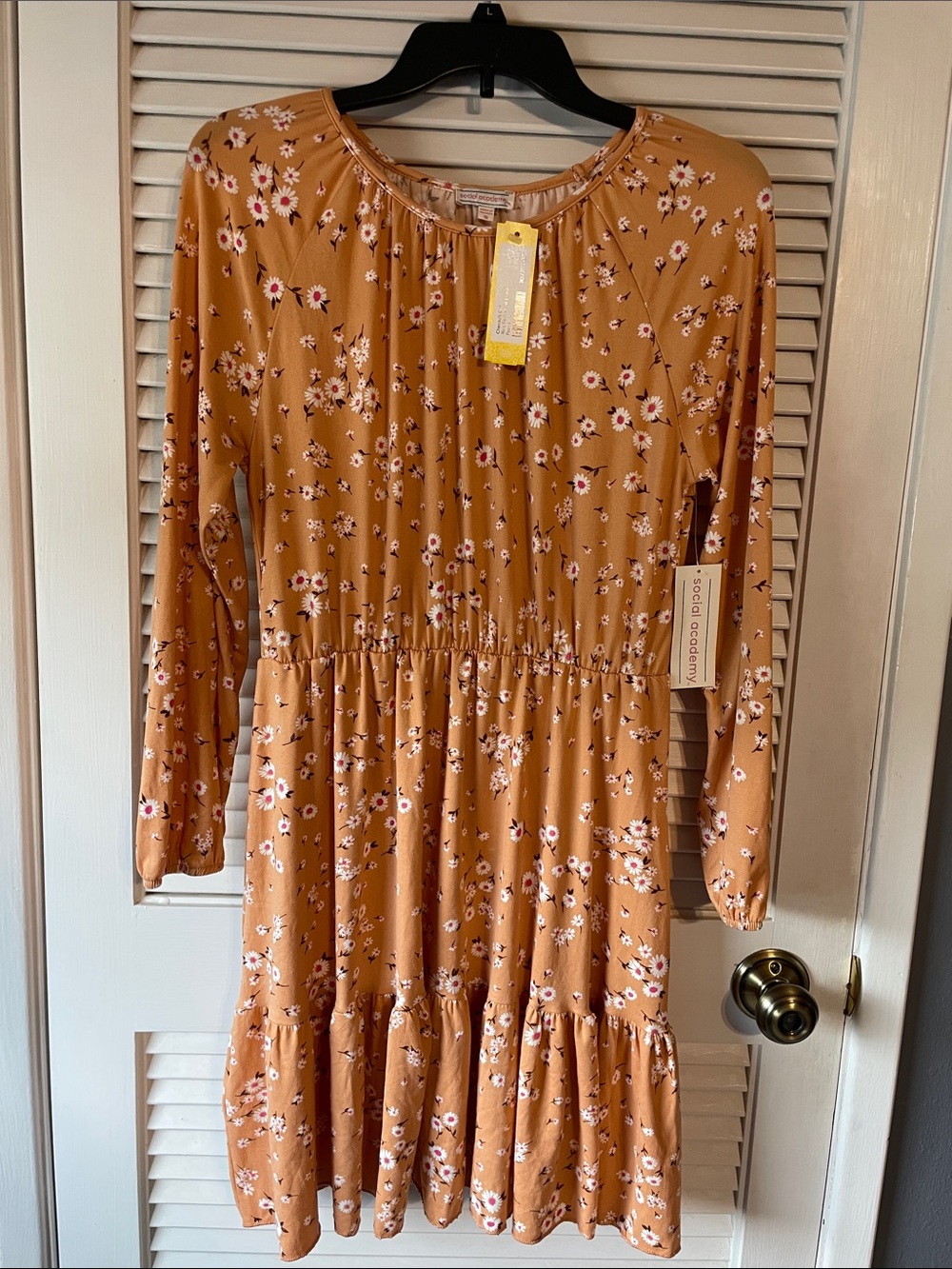 Girls' Peach/Coral Floral Tiered Long-Sleeve Dress